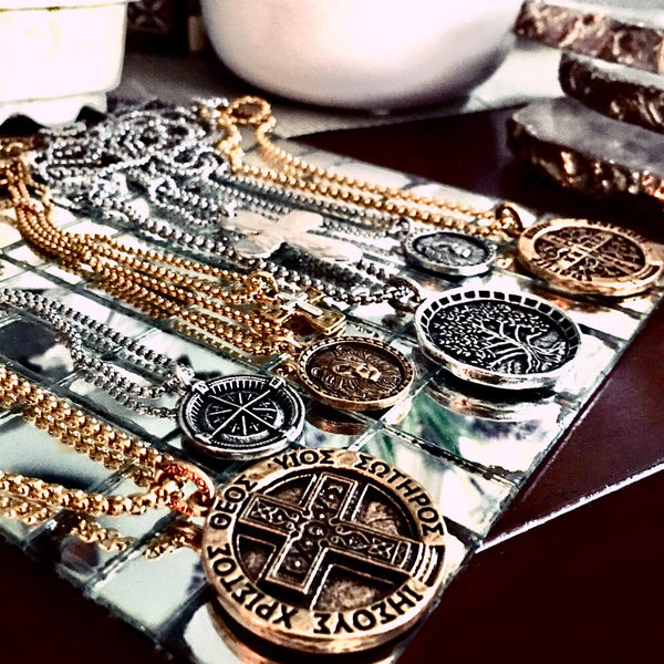 Men’s Compass Coin necklace