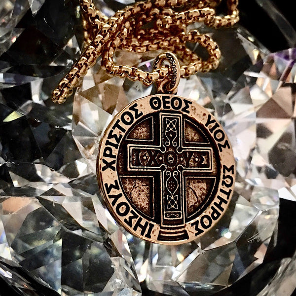 Men’s IXOYE Coin necklace