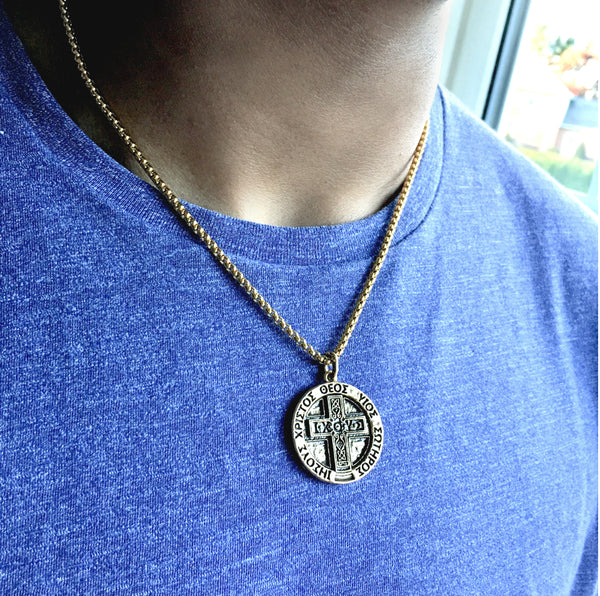 Bbeni men’s IXOYE Coin necklace
