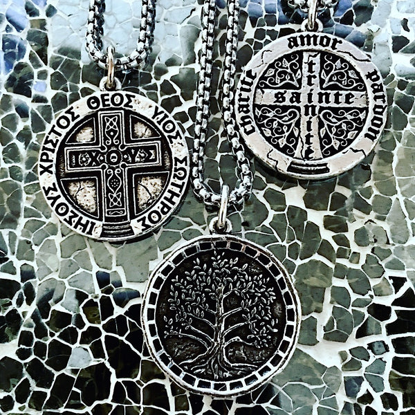 Men’s tree of life necklace