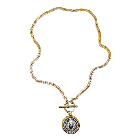 Intrépide Lion Coin Toggle Curb Link Unisex Necklace