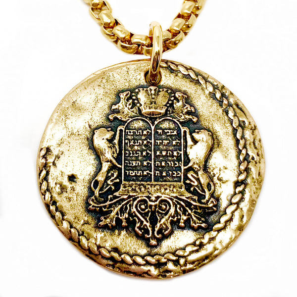 bbeni holy holy holy religious coin necklace