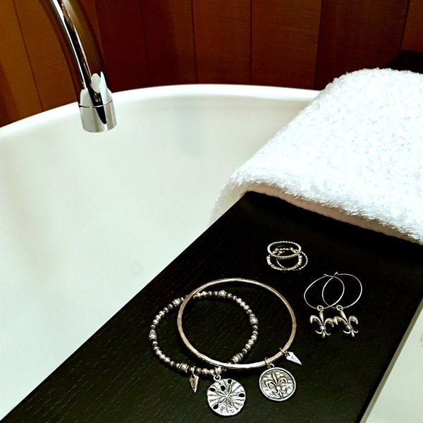 Fleur-de-Lis Hoop Earrings