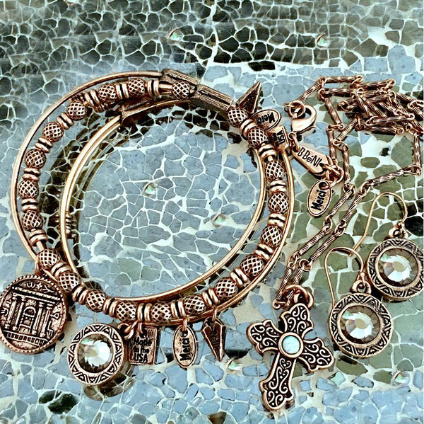 Honesty Beaded Bangle