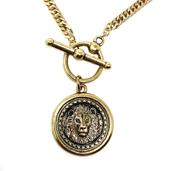 Bbeni gold lion coin toggle necklace 