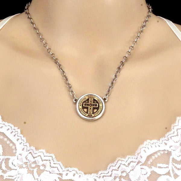 IXOYE Gold Coin In Holder Necklace